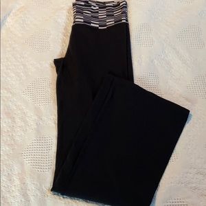 Lululemon wide leg pant